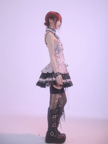 ピンクプリントのノースリーブレーストリムパンクロックドレス