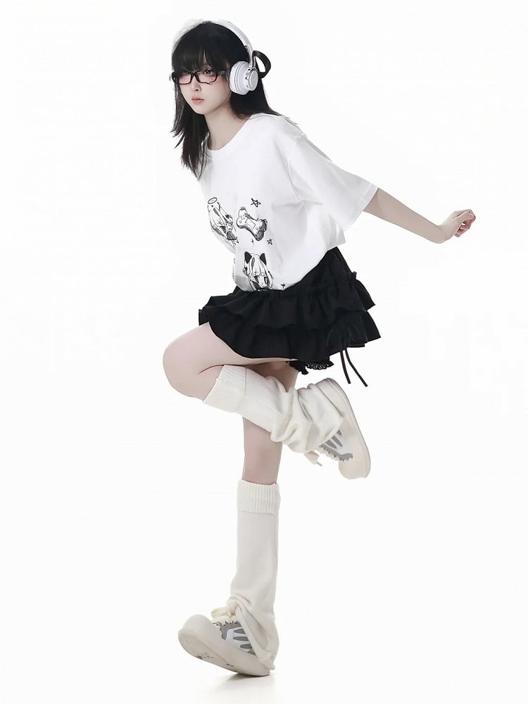 グレーTシャツ アニメガールプリント ホワイト/ダーク ラウンドネック コットン