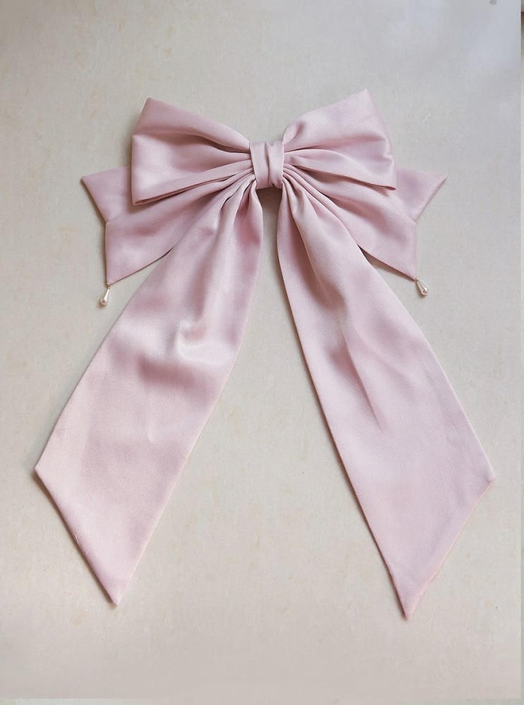 Train White/Red/Beige/Pink/Black Bead Bow with Accents