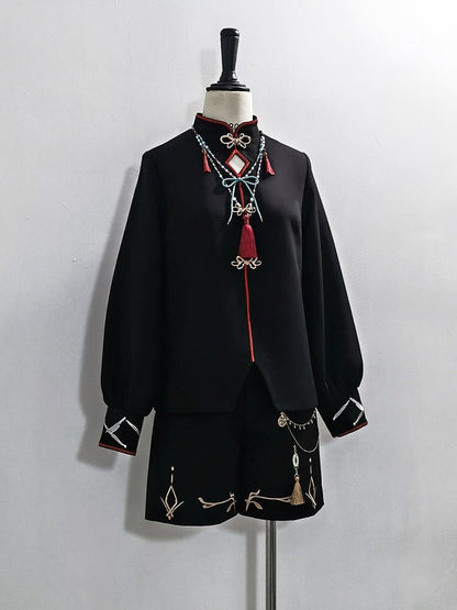 Fashion Ouji with Details Embroidery Shorts Black