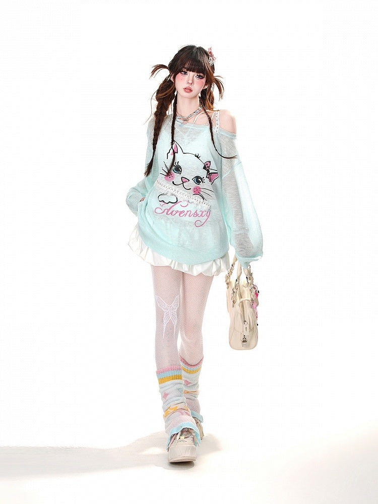 Sonnenschutz-Top mit asymmetrischem Ausschnitt und Kitty-Print, Weiß/Blau, halbtransparent