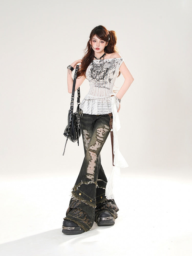 カットアウトウエストホール、バタフライプリント、カスケーディングフリル、ダメージ加工