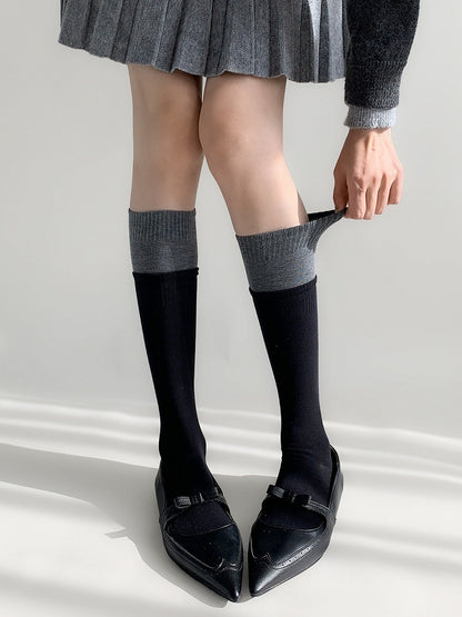 Two-Tone Ribbed Calf Socks