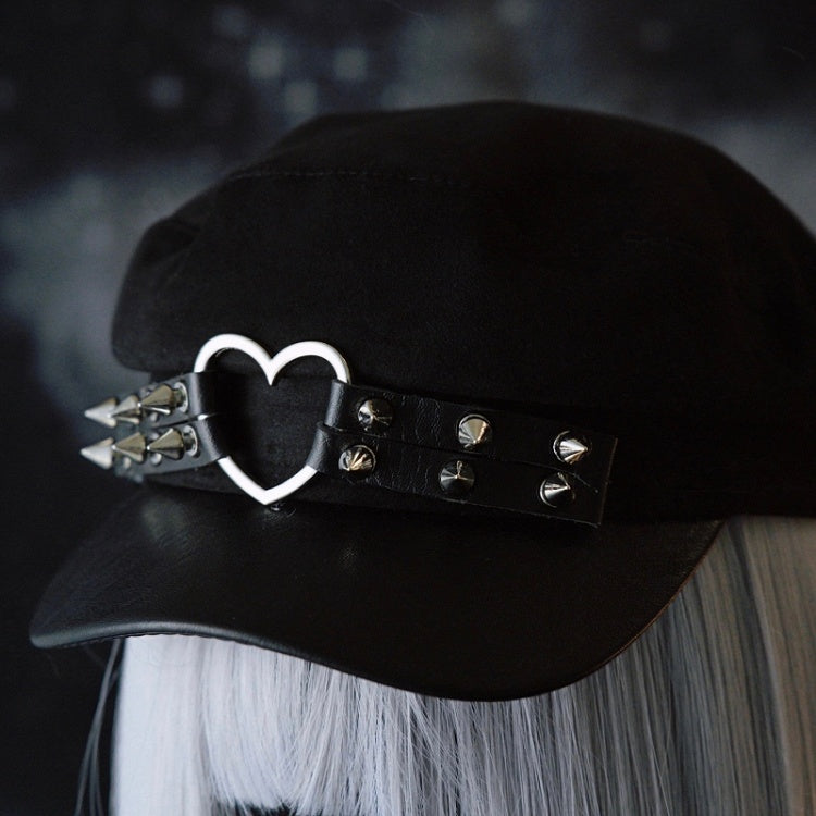 Ring Heart Hat Black Details Gothic Studs Beret