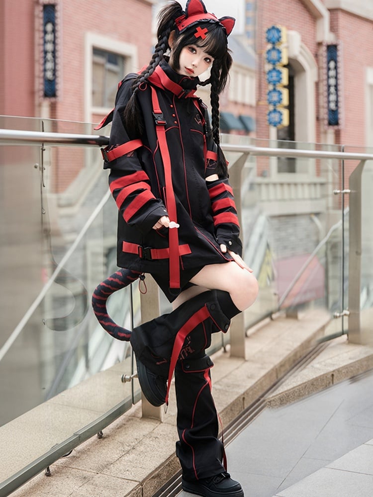 Ensemble complet de vêtements techniques futuristes Jirai Kei noir et rouge, veste coupe-vent, short et jambières