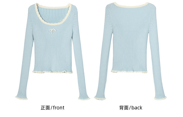 Blaues, schmal geschnittenes Strickoberteil mit Rundhalsausschnitt und Schleifendetails