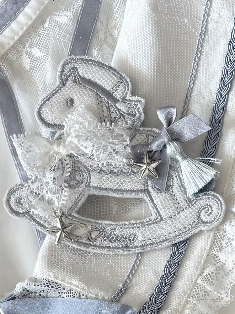 Ivory and Azure Horse Stitched Lace Brooch - Honey Machine