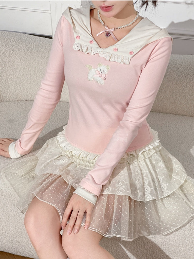 Rosa Plüsch-Top mit Welpenmuster und Rüschenbesatz aus Spitze