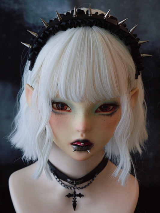 KCトリムゴシックフリルブラックスタッズデザイン