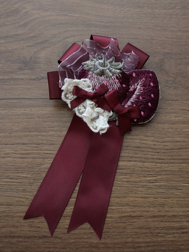 Strawberry Embroidery Sweet Brooch with Lace