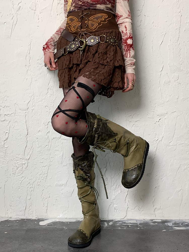 Rot-schwarze Y2K-Strumpfhose mit Herzmuster