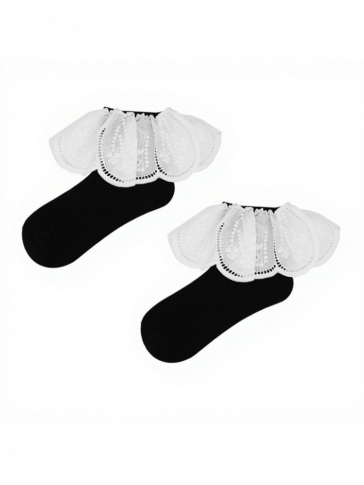 Ribbed Ankle Socks with Large Ruffle Cuff - ModaSwings