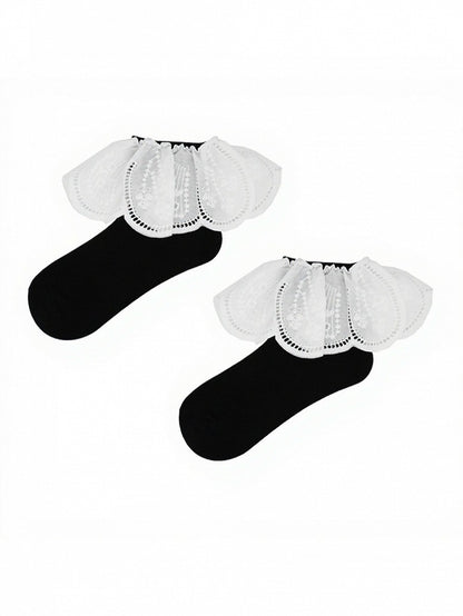 Ribbed Ankle Socks with Large Ruffle Cuff - ModaSwings