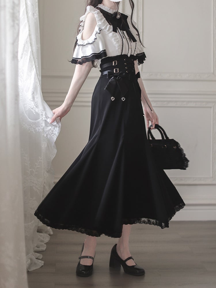 Short Neckline Kei and Illusion Black Cutout with White Blouse Lace Jirai Sleeves Shoulder Trim