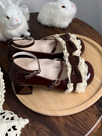 Edging Sweet - Mid Brown Mary Heel with Lace Style Janes