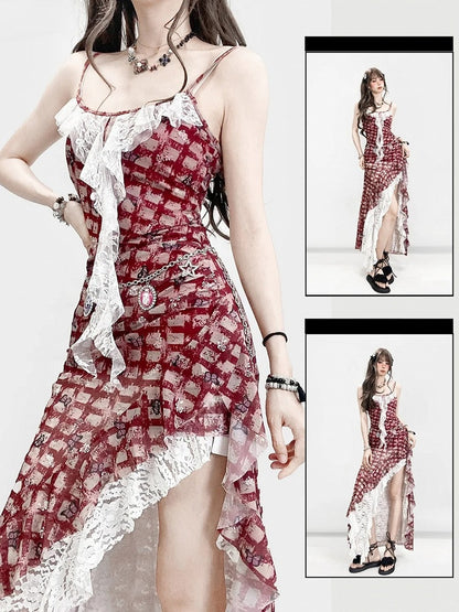 裾の華やかなほろ苦い柄の赤いスカートと白いドレスのキャミソールセット - チェック柄のレースの蝶の非対称 +