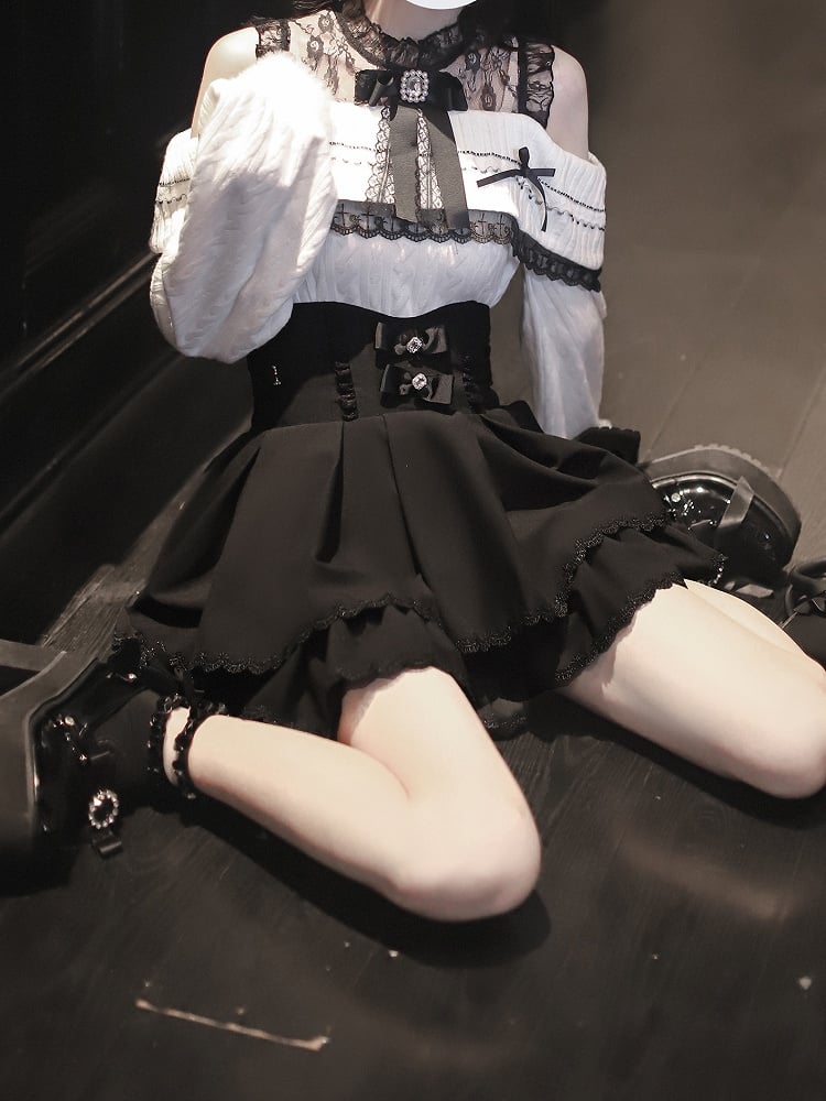 Design Double-Layer Waist Jirai Skirt: Black Kei Style with Bows Rhinestone-Embellished