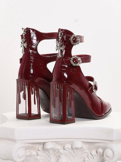 光沢のあるレッドゴシッククロコダイルバックルストラップ、ブラッドドリップハイブロックヒール