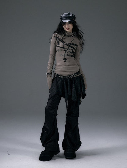 Schwarzer Rock mit Taschentuchsaum und Schnürung