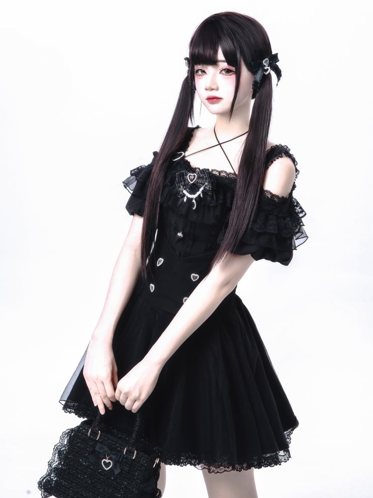 Jirai Kei Black Lace Trim Top with Off-the-shoulder Neckline