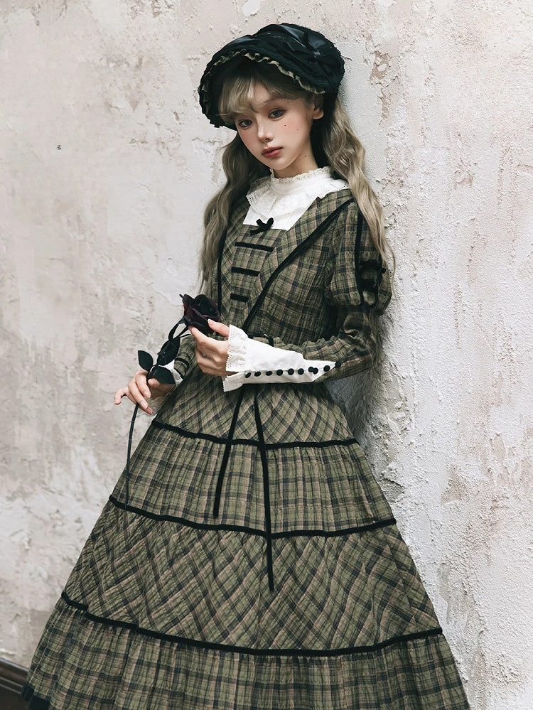 with Sleeves Elegant Classic Plaid Dress and Black Long Neckline Green Piping Lace Lolita