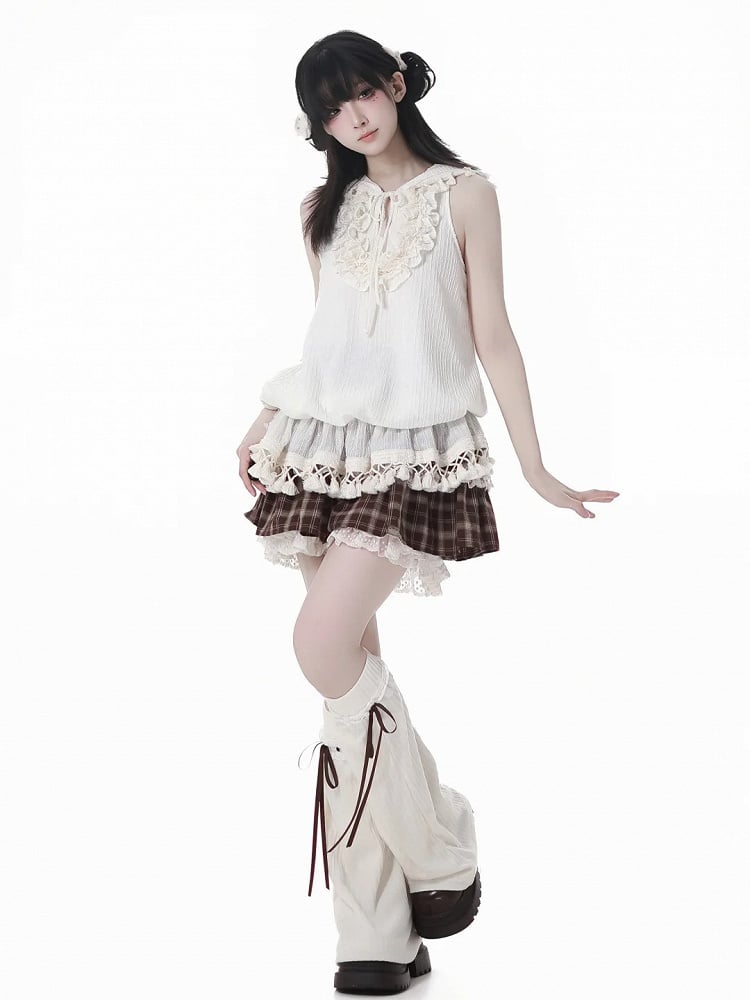 ブラウンのチェック柄レーストリムのティアードスコート