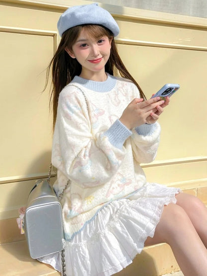 スカラップエッジトリムのベージュのキュートなラム柄セーター