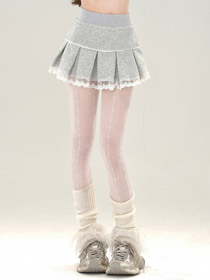 グレーのボックスプリーツミニスカート レーストリム