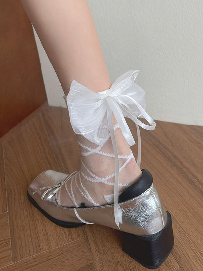 Bowknot White Details Semi-sheer Socks