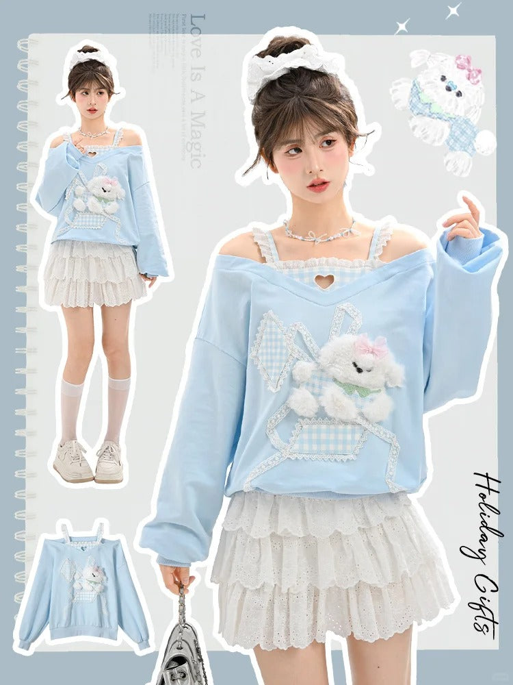 Zweiteiliger Top mit Cut-Out-Schulter und Kunstplüsch, Welpenspitze, verziert mit blauem Karomuster