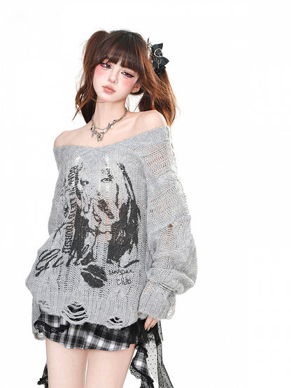 ホワイト/グレーのオフショルダーネックライン、ダメージ加工の穴あきグラフィックニットトップス