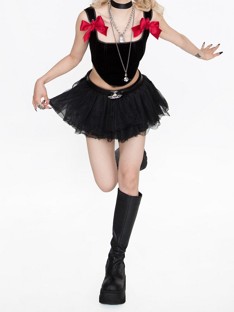 Schwarzes Tanktop aus Samt mit abgerundetem Saum und abnehmbarer roter Schleife