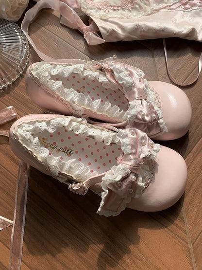 - Hem Lolita Pink Trim Lace Mid-heel Scalloped Shoes Sweet