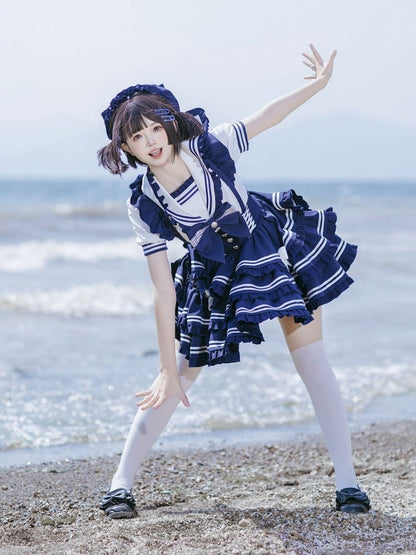 Süße Lolita-Bluse mit Akzent, blauer Schleife, Matrosenkragen, marineblau, mit Rüschen