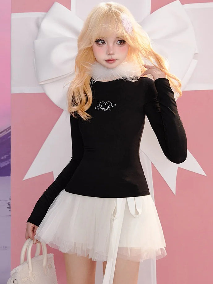 Black Heart Print Round Neck Slim-Fit Long-Sleeve Top