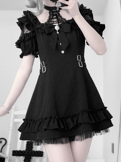 Detailreiches Jirai Kei Neckholder-Kleid mit Schnürung und schwarzer Schleife