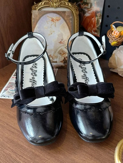 Low-heel Classic Mary Janes in PU with Floral Detailing, Bow Accent & Heart Closure