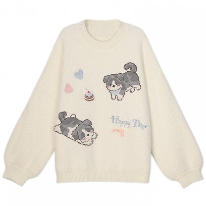 白いかわいい子犬柄のラウンドネックルーズセーター