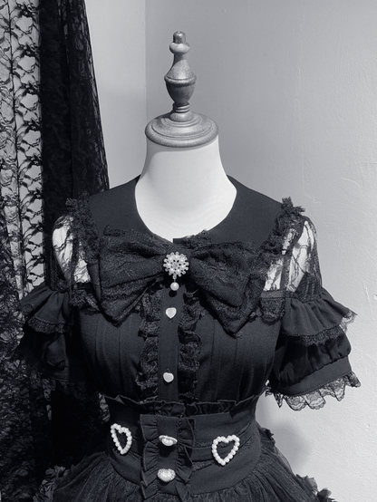 Blouse Kei Jirai White / Buttons with Black Heart