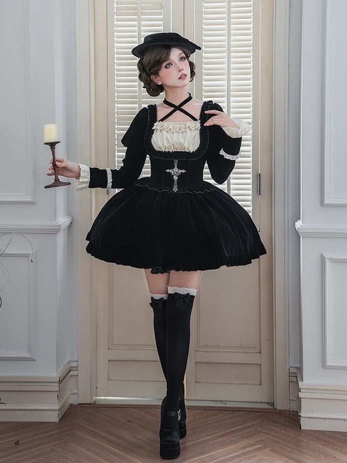 Cross Version Juliette Boned Short Dress Lolita Black Sleeves Embroidery Waist