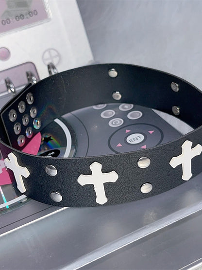 ホワイト/レッドクロススタッドディテールパンクチョーカー