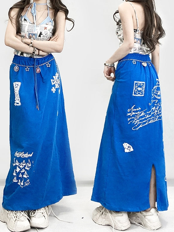 新聞プリントのキャミソールトップ（ブルー）グラマラス