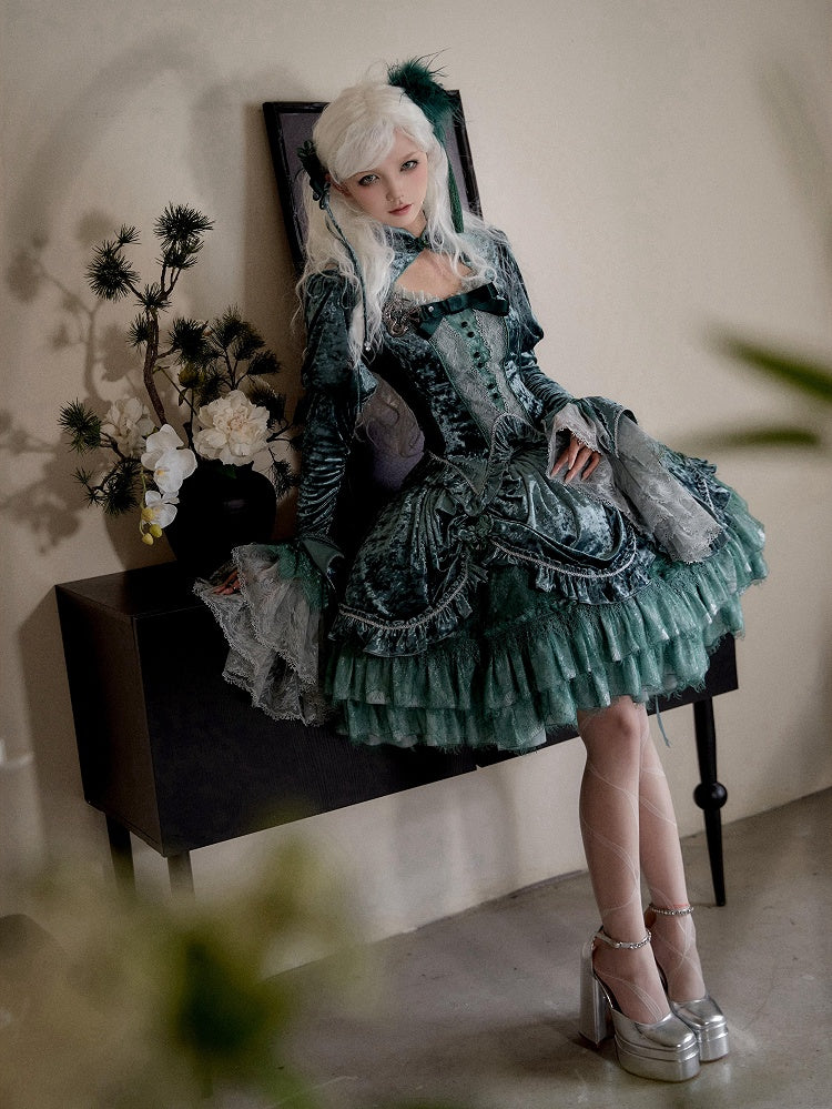 Green Detachable Long Bell Sleeves Snake Bones Embroidery Velvet Top