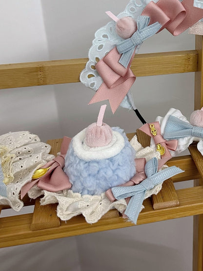 Kirsch-Mini- und Dekorations-Kuchenhut mit süßen blau/rosa Schleifen Lolita