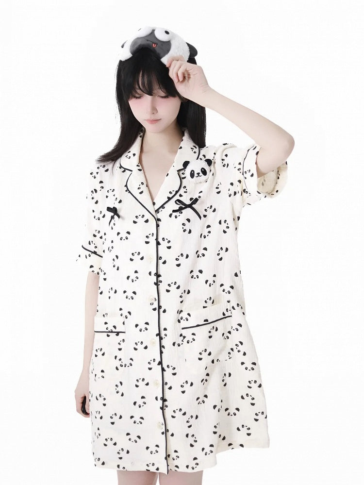 Panda Allover Panda Print Shirt Kleid Gewellter Rand Kragen Pyjama Beige Plüschtier