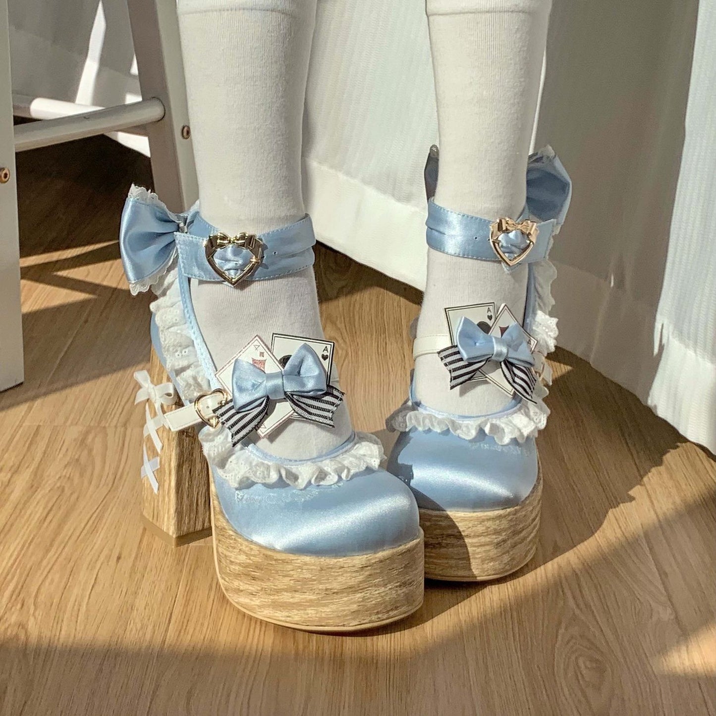Alice in Wonderland Satin Block-Heel Mary Jane Shoes – Sweet Lolita Style | LilyVow