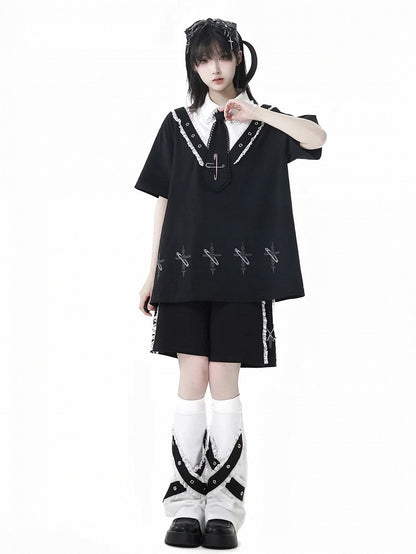 カラーピンクロスプリントTシャツ（ブラックシャツと合わせてネクタイ不要）