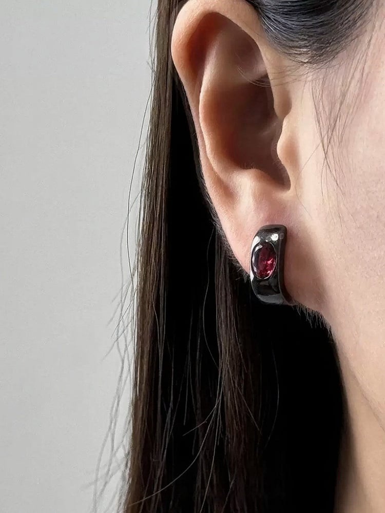 Red Rhinestone Black Earrings - YSHXS
