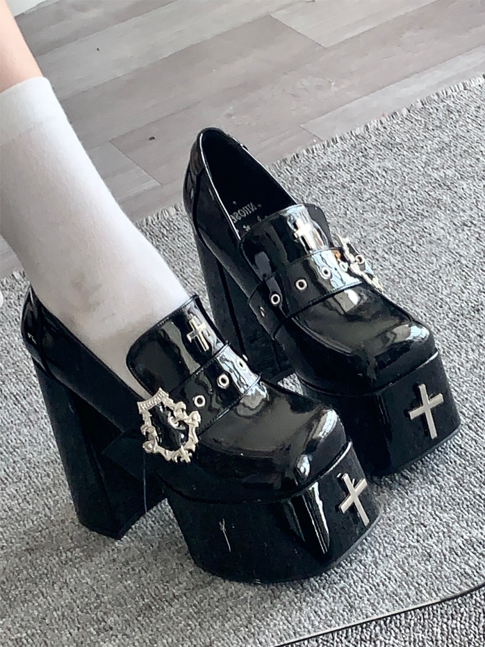 Heel High in Coffin Buckle Gothic with Black Shoes Polished Platform Block 11/13cm