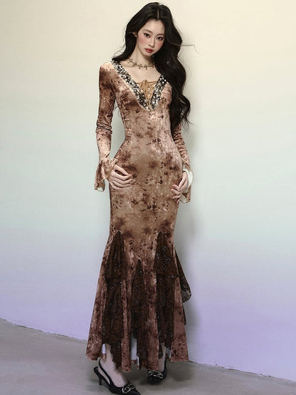 Kaffee Pailletten V-Ausschnitt Hohe Taille Spitze Patchwork Volant Meerjungfrau Rock Samtkleid Abendkleid